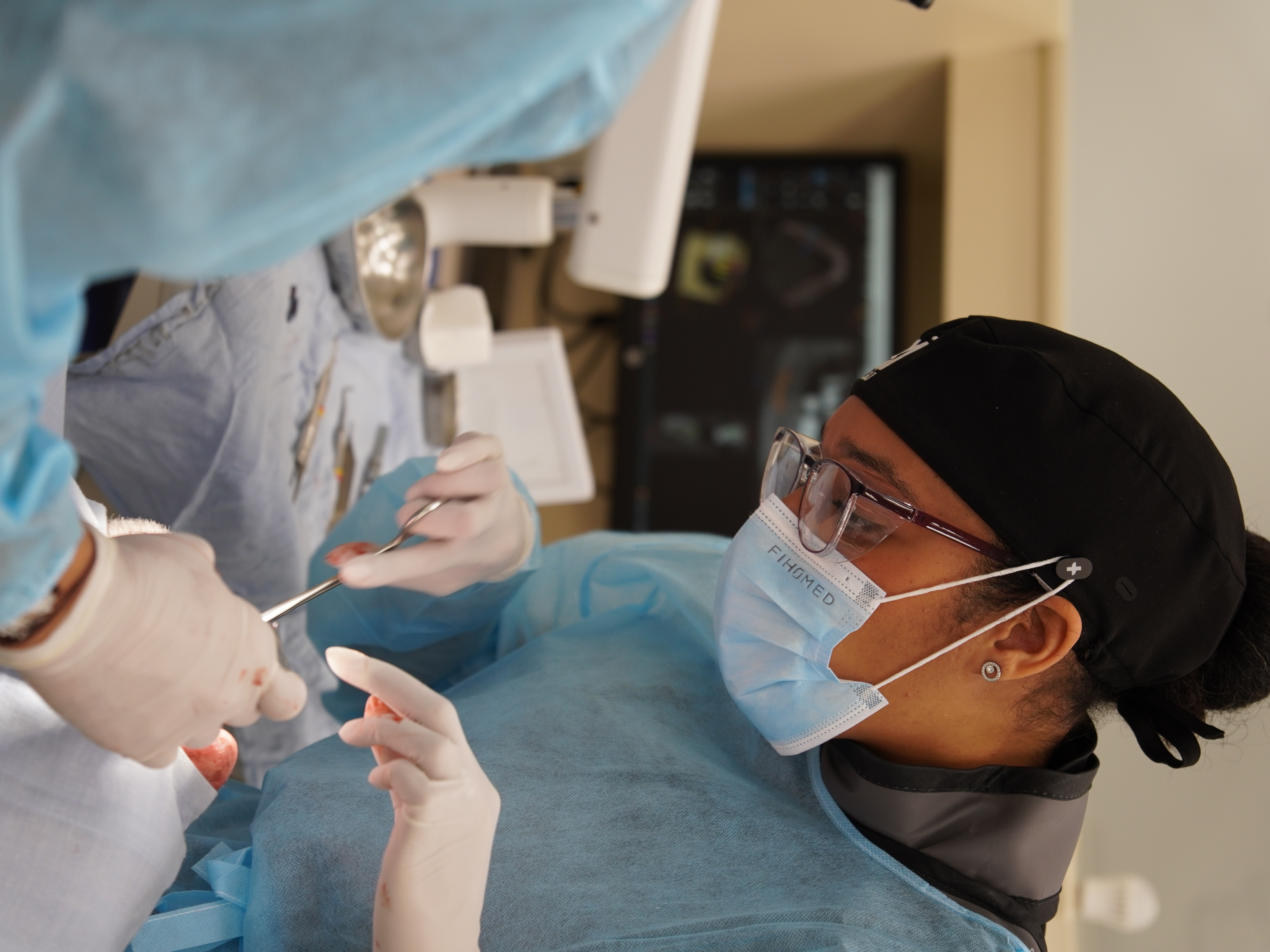 Live Soft Tissue Grafting Training on Real Patients