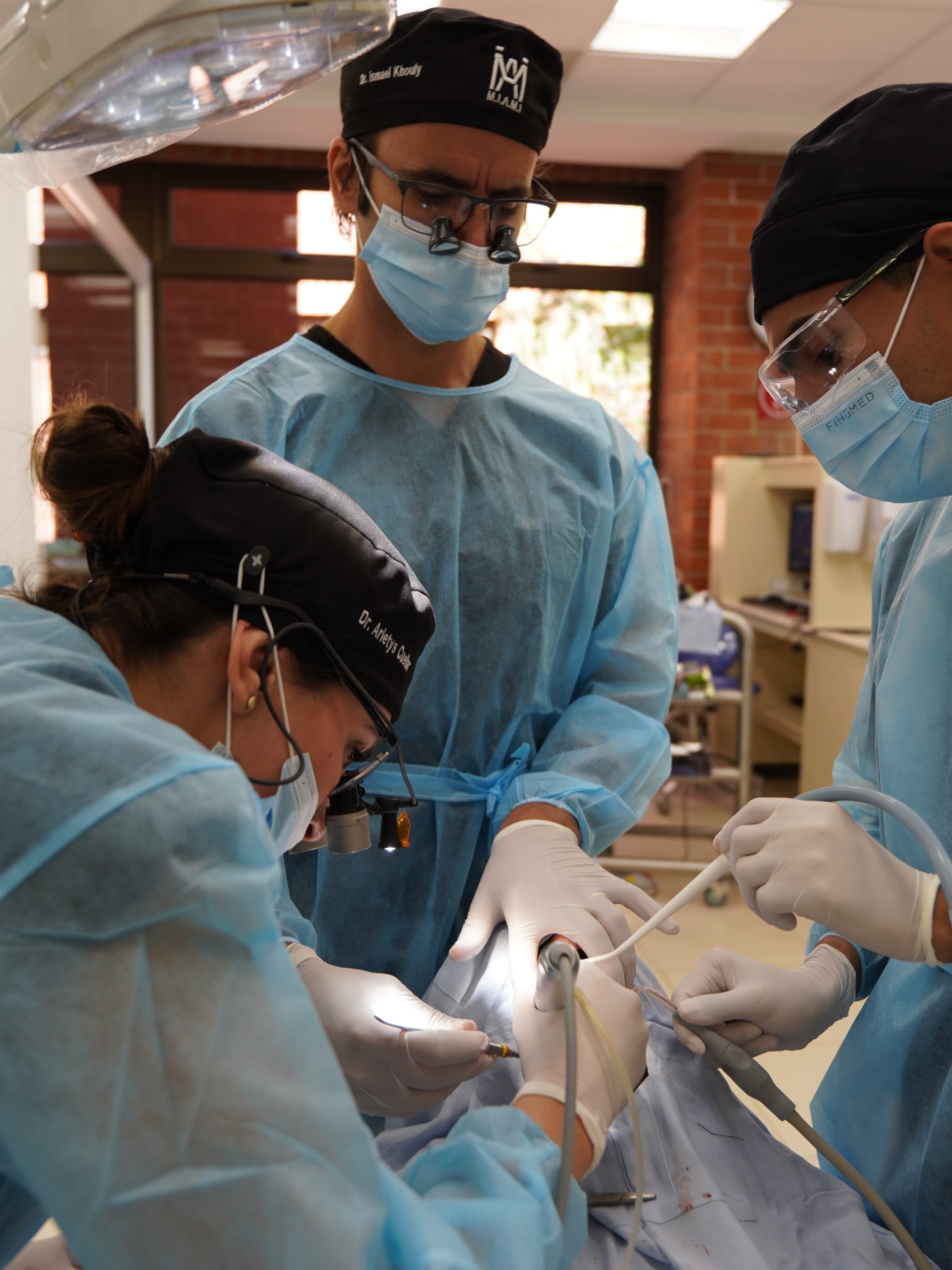 Nine live surgical sessions