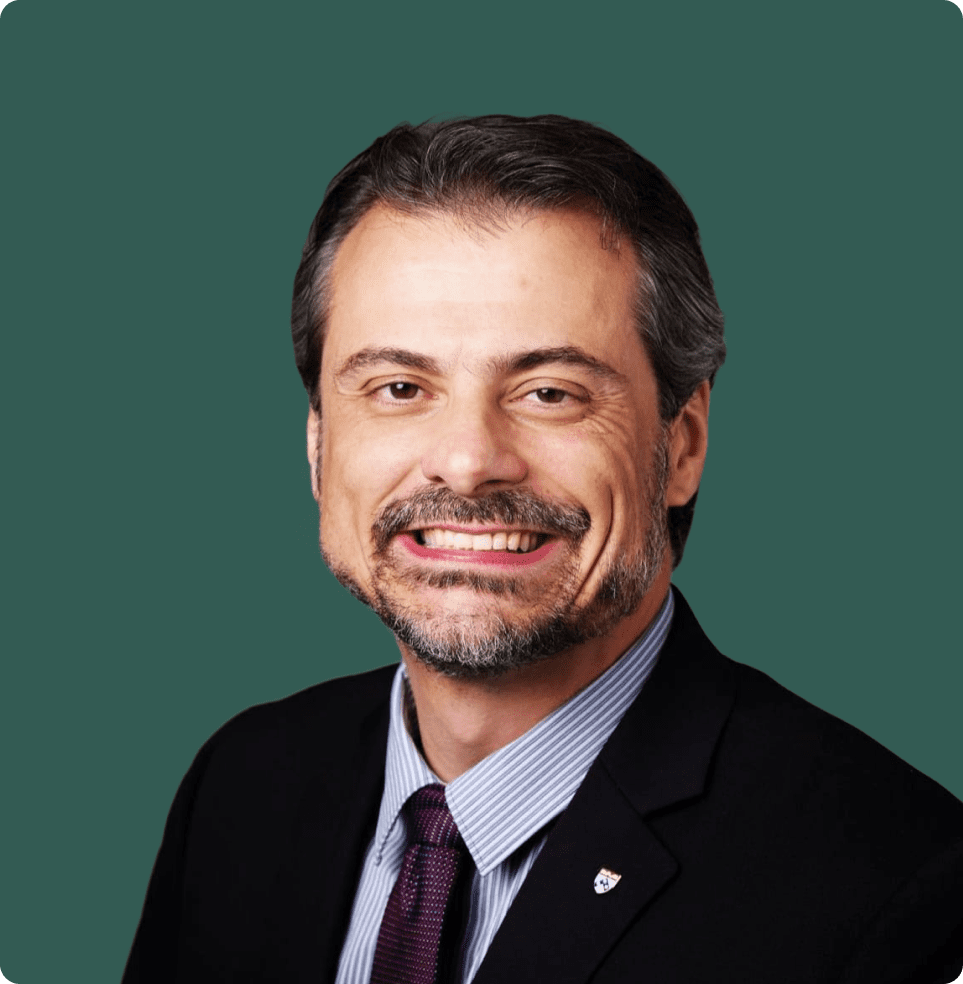 Dr. Leandro Chambrone
