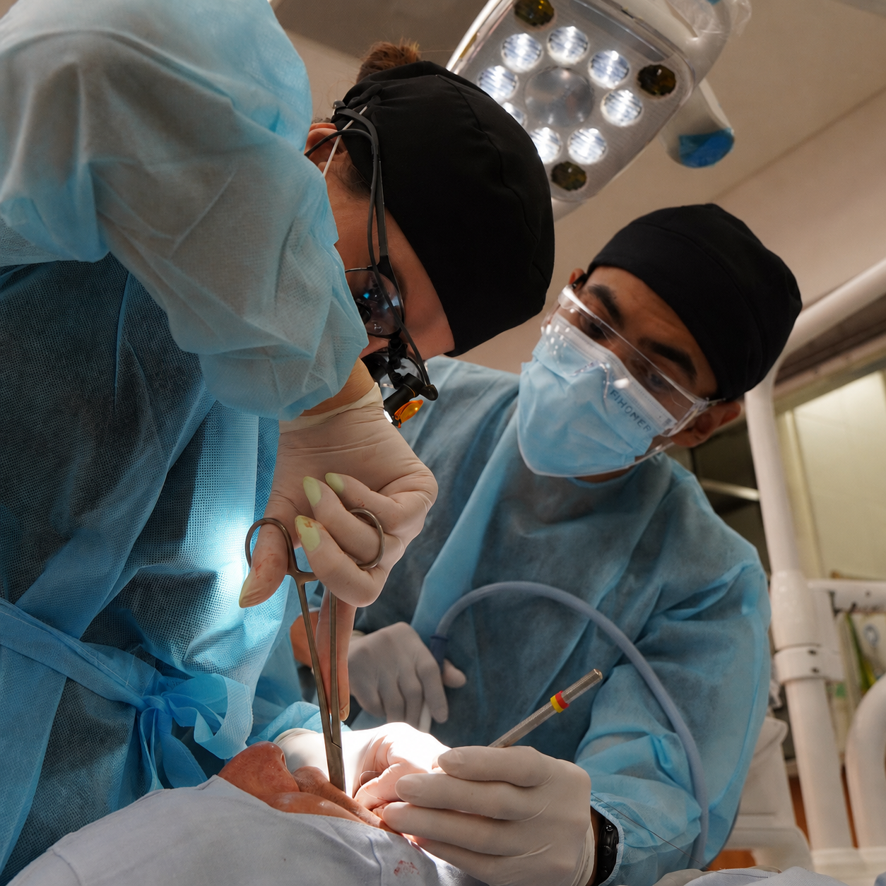 Premium Implantology Experience